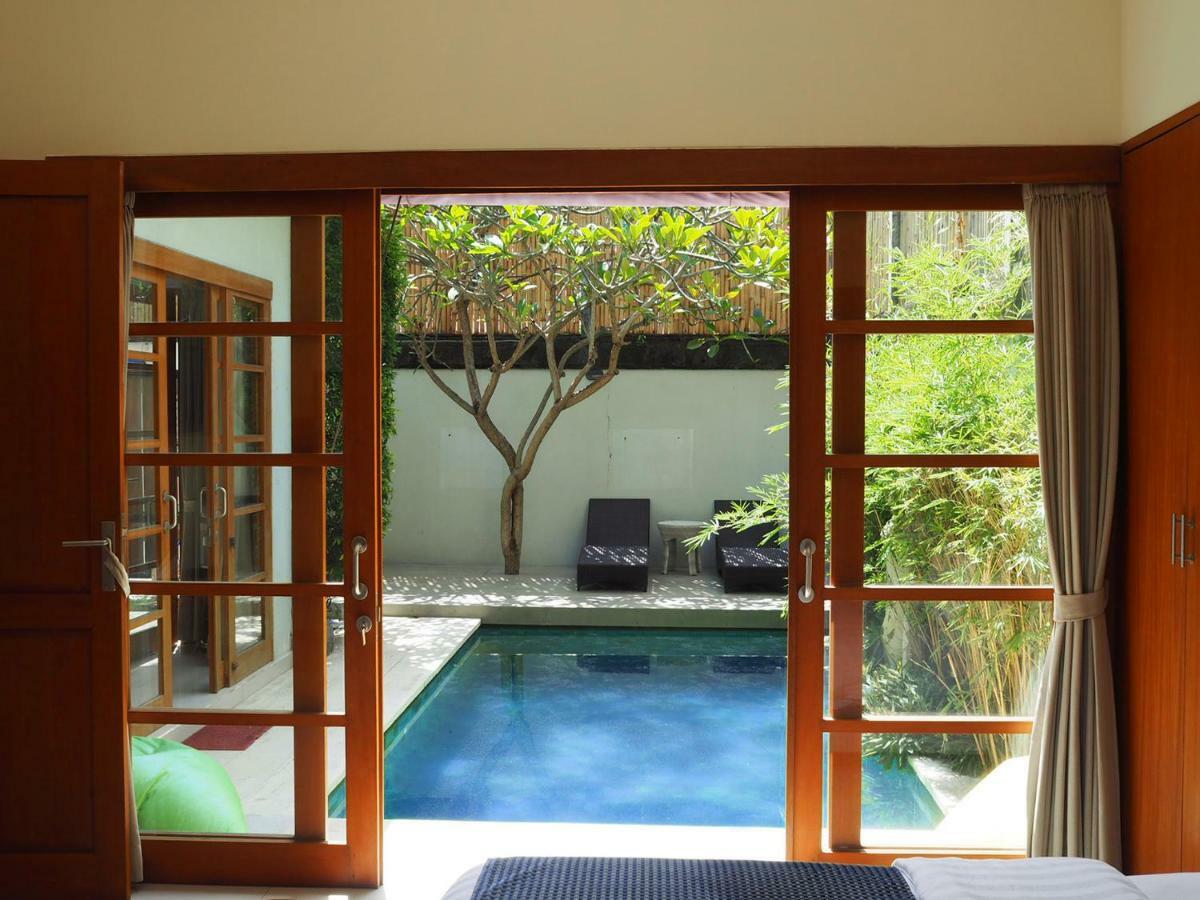 Sonti Villa Seminyak Exterior foto